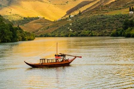 rabelo boat on the douro river