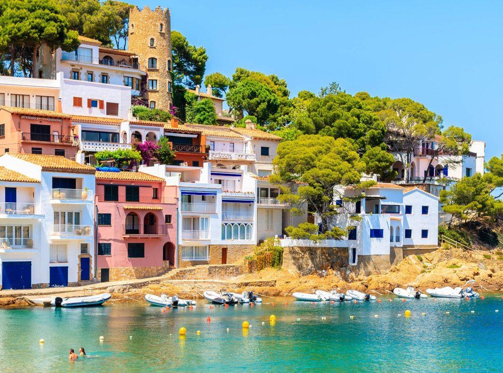 CHARMING COSTA BRAVA