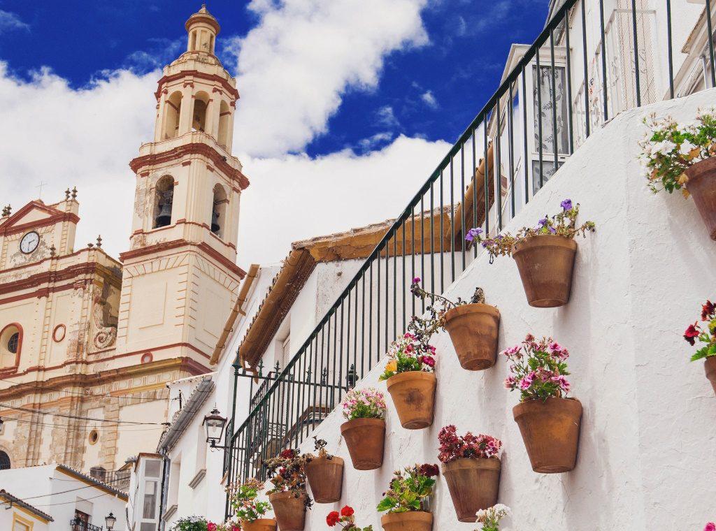 THE WHITE VILLAGES OF SPAIN