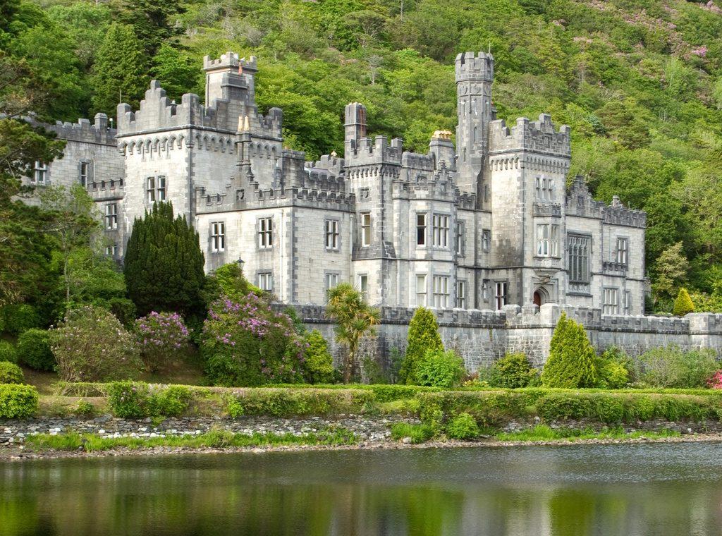 IRELAND BY TRAIN