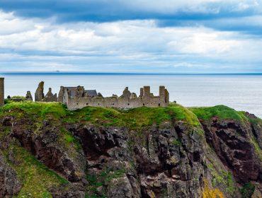 Discover Dunnottar Castle