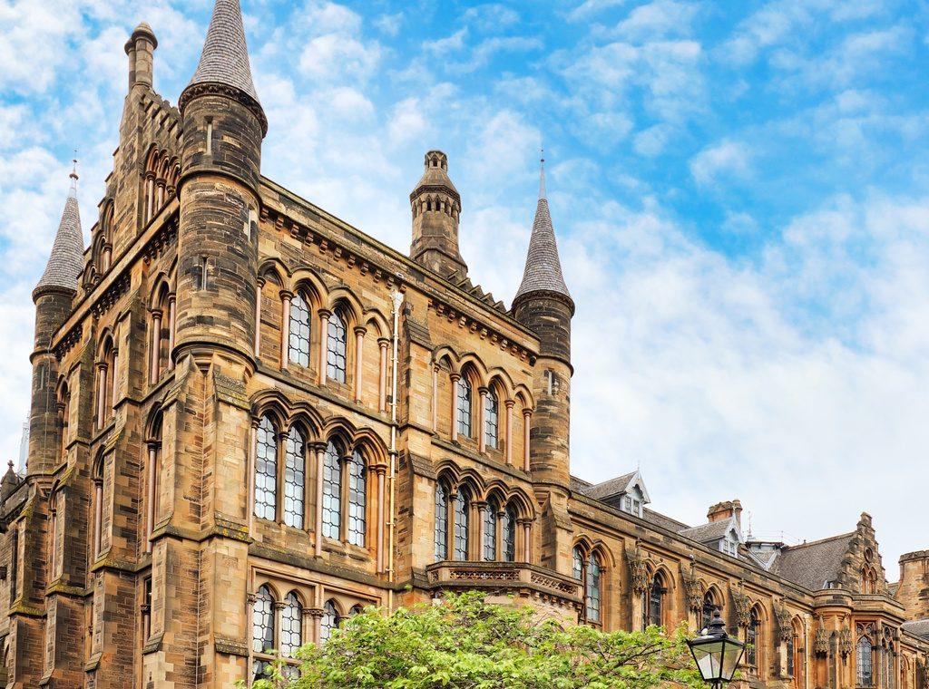 Experience Glasgow’s Vibrant Urban Culture