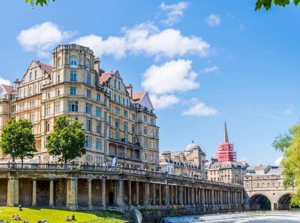 LITERARY LANDSCAPES FROM LONDON TO DUBLIN