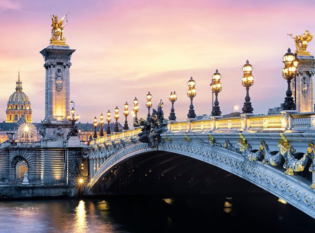 A WINTER TALE FROM PARIS TO EDINBURGH - from mid-Nov to end Dec